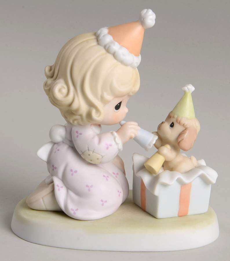 Wishing You a Birthday Full of Surprises Egg-Wishing You A Birthday Full Of Surpr - Egg Trademark, No Box by Precious Moments-1