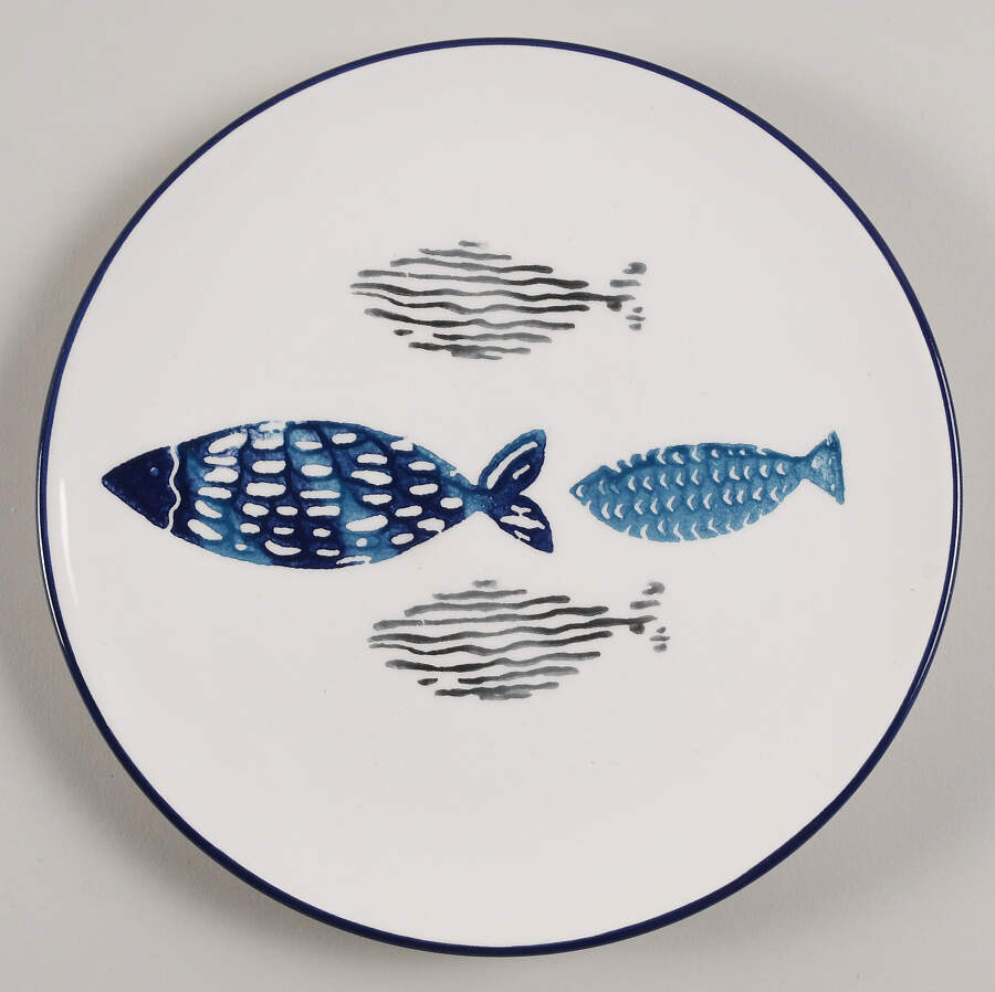 Fish Dessert/Pie Plate by Papart Ceramics-1