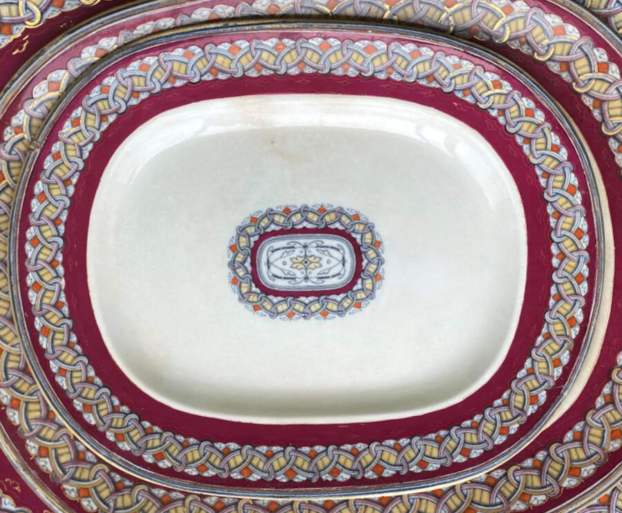 Chain 12" Oval Serving Platter by Pinder Bourne & Hope-1