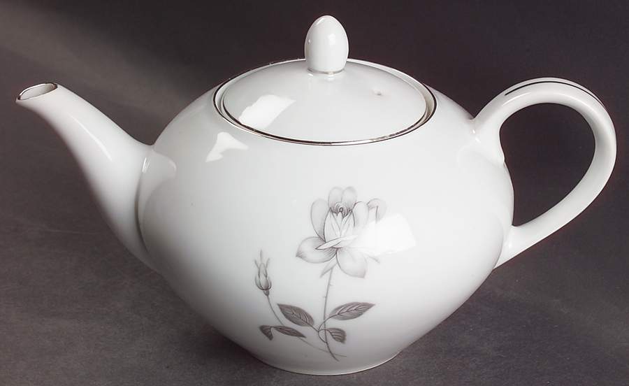 Queens Royal Teapot & Lid by Queens Royal-1