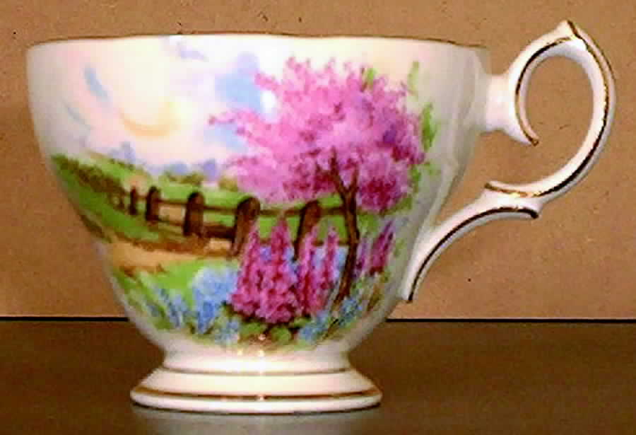 Meadowside Footed Cup by Queen Anne (England)-1