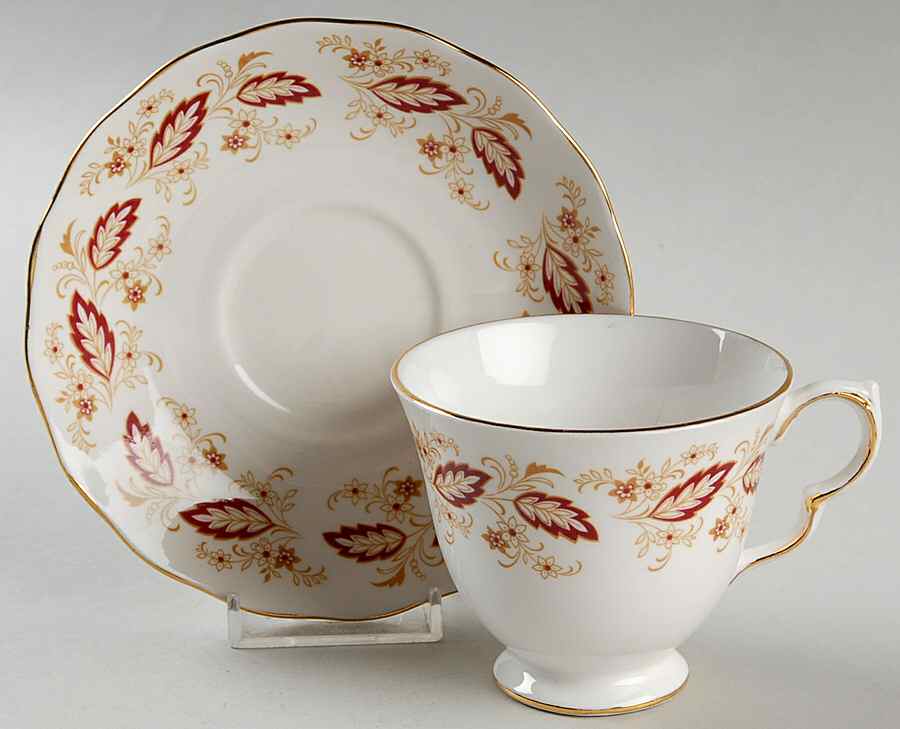 F372 Footed Cup & Saucer Set by Queen Anne (England)-1