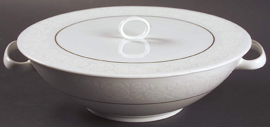 Alencon Round Covered Vegetable-Uses RV9 as Base+CVLRV9 by Rosenthal - Continental-1