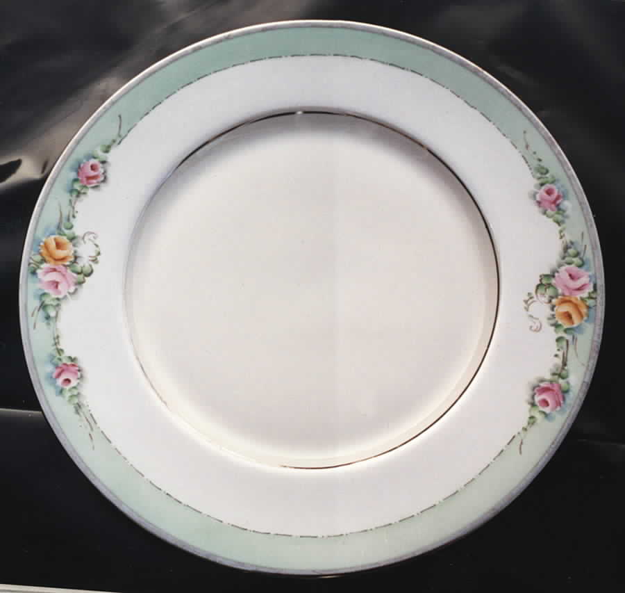 Green Grace Dinner Plate by Ransgil-1