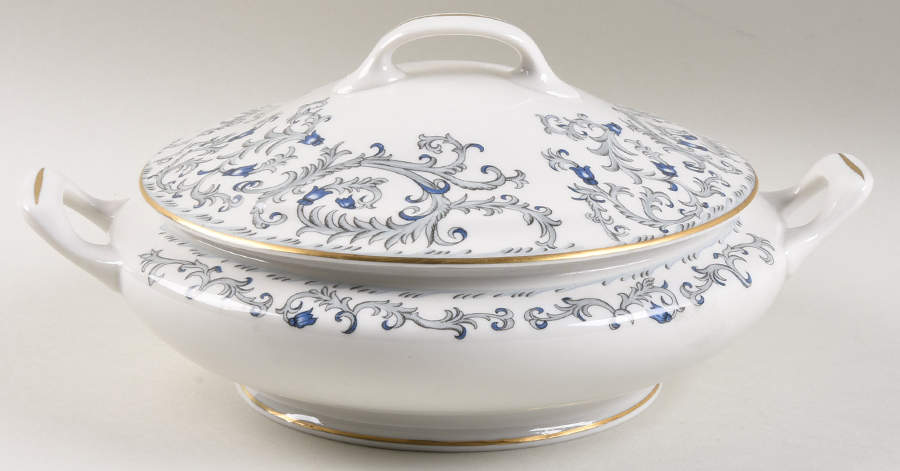 Buckingham Round Covered Vegetable by Royal Cathay-1