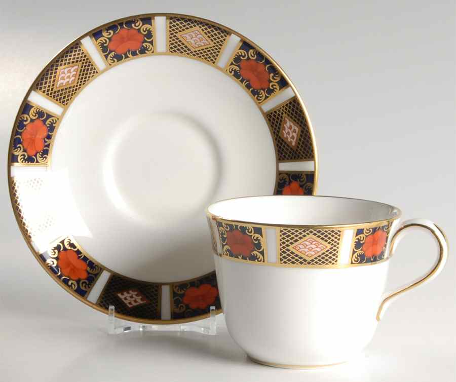Old Imari Border Flat Cup & Saucer Set by Royal Crown Derby-1