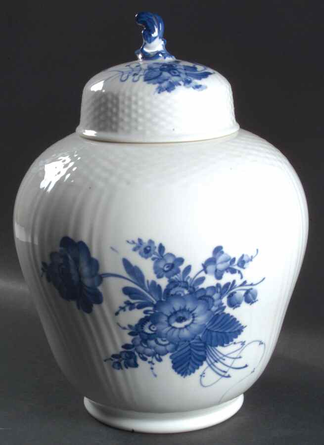 Blue Flowers (Curved) Large Covered Vase by Royal Copenhagen-1