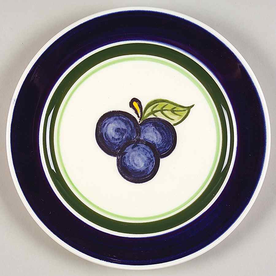 Cumberland Grape Salad Plate by Royal Copenhagen-1