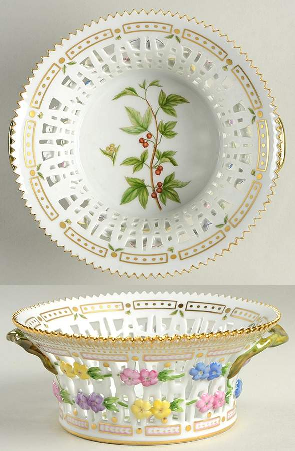 Flora Danica (1961 To Current) 8" Round Fruit Basket-Ribes alpinum L by Royal Copenhagen-1