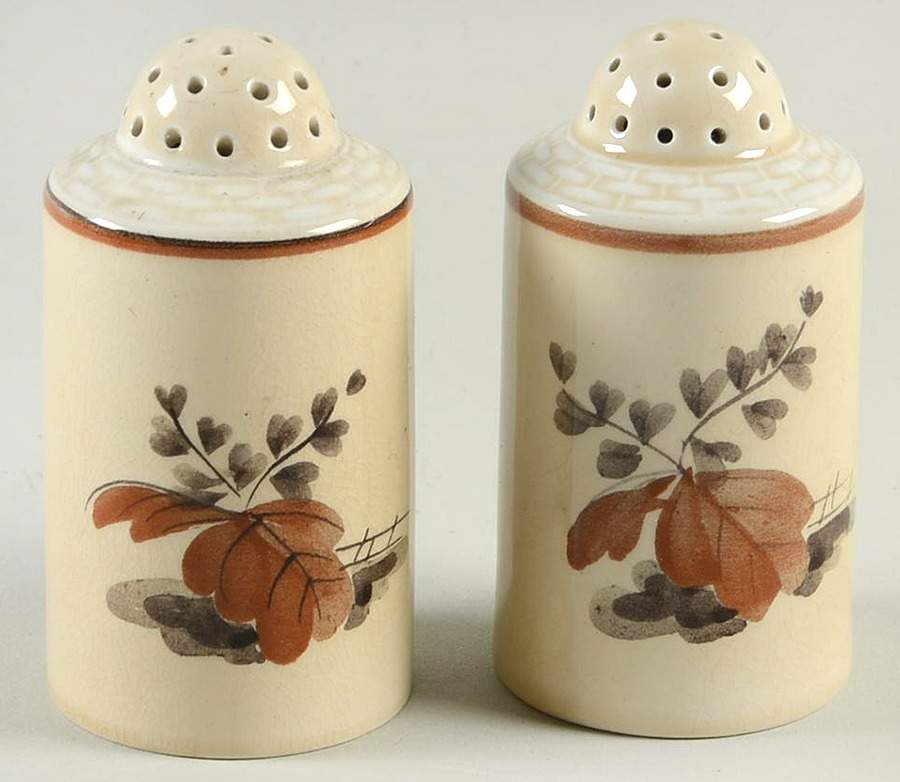 Knud Salt & Pepper Set by Royal Copenhagen-1