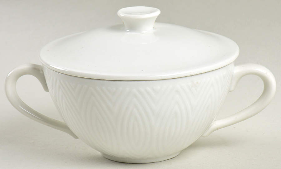 Salto Bouillon Cup and Saucer with Lid No Saucer by Royal Copenhagen-1