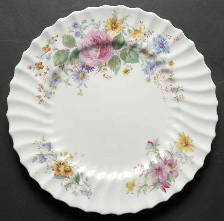 Arcadia (Older, Green Backstamp) Dinner Plate by Royal Doulton-1