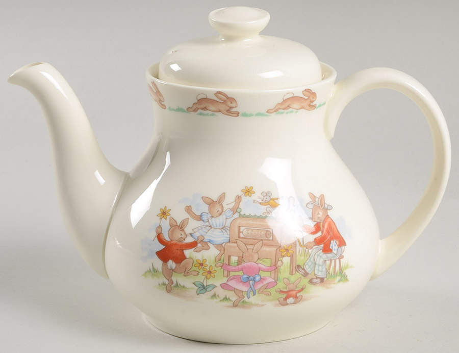 Bunnykins (Albion Shape) Mini Teapot & Lid by Royal Doulton-1