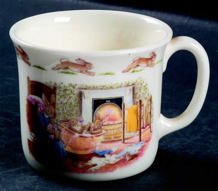 Bunnykins (Albion Shape) 1 Handle Hug a Mug Mug by Royal Doulton-1