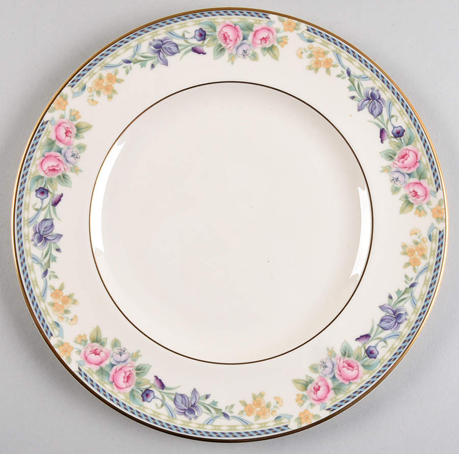 Eleanor Dinner Plate by Royal Doulton-1