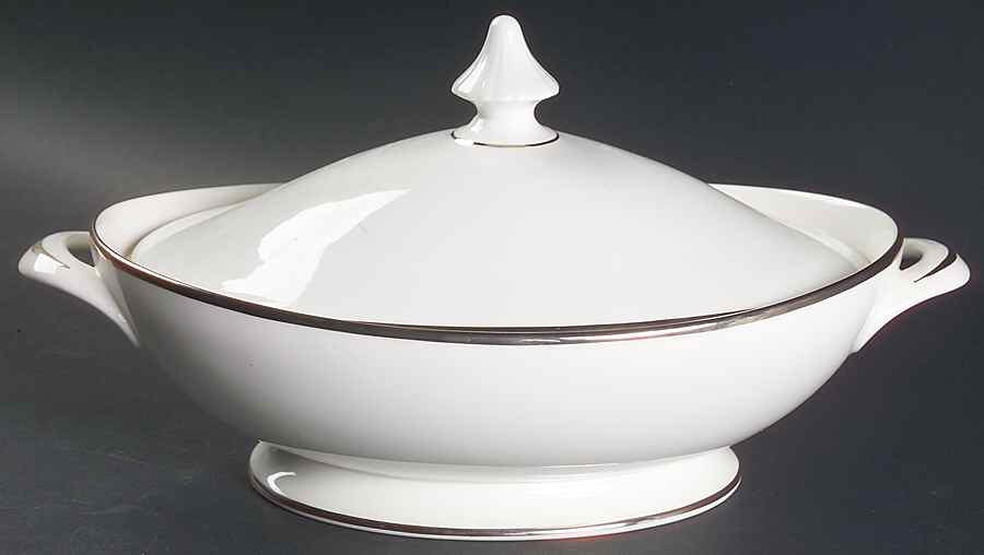 Signet Oval Covered Vegetable by Royal Doulton-1