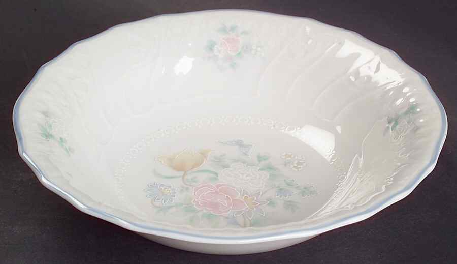 Valencia Fruit/Dessert (Sauce) Bowl by Royal Doulton-1