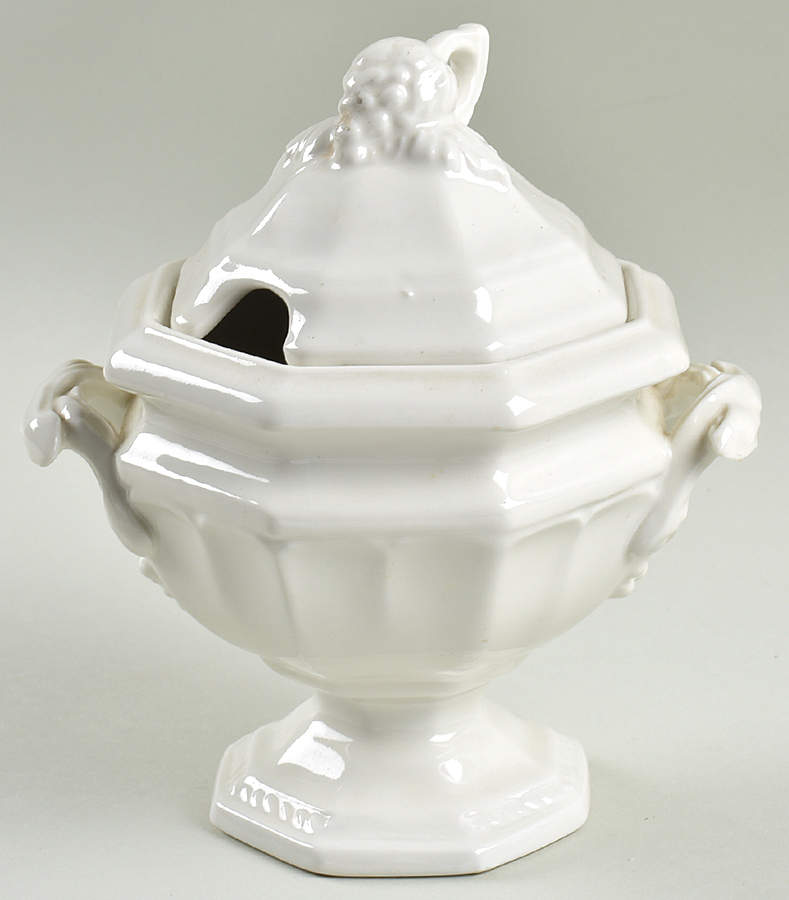 Grape Sauce Boat & Lid by Red Cliff-1