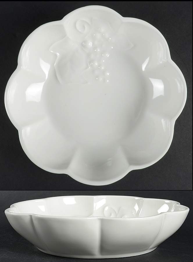 Grape 8" Round Vegetable Bowl by Red Cliff-1