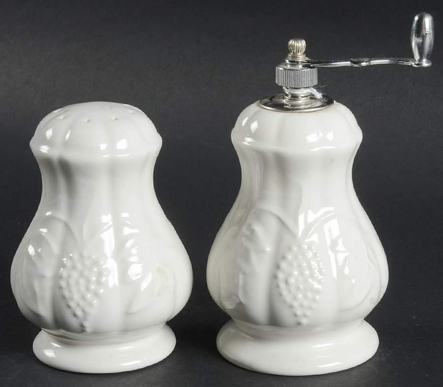 Grape Salt Mill & Pepper Mill Set by Red Cliff-1