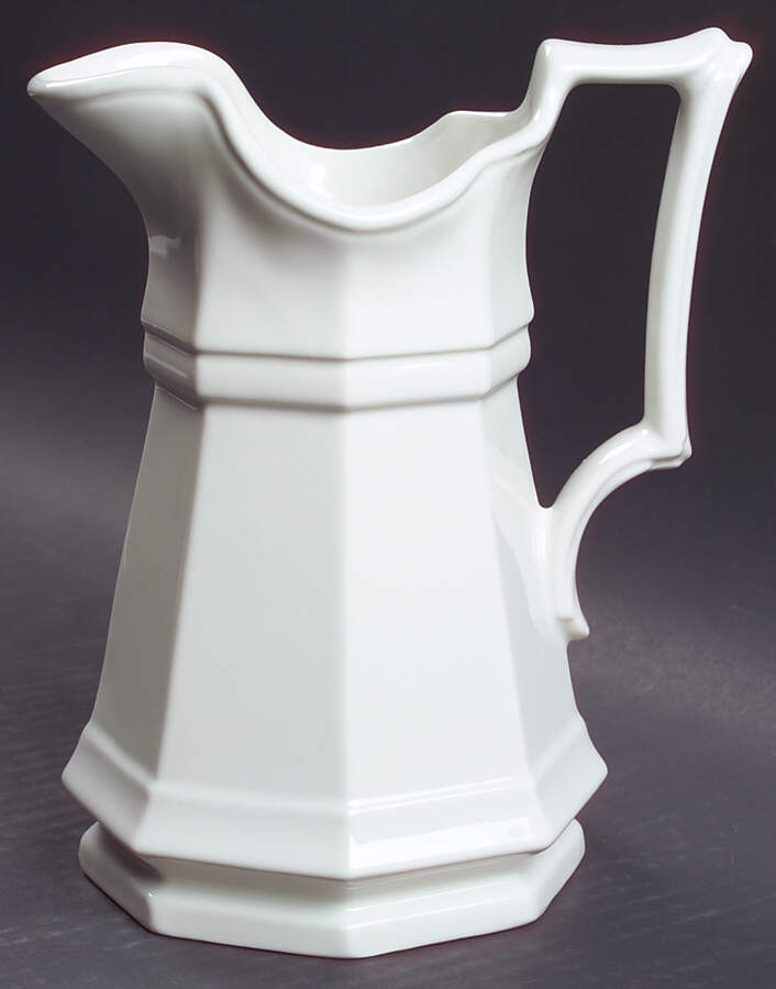 Heritage 32 Oz Pitcher by Red Cliff-1
