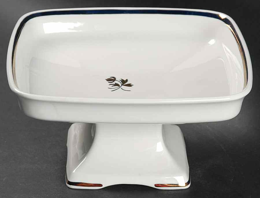 Tea Leaf 8" Square Donut Stand by Red Cliff-1