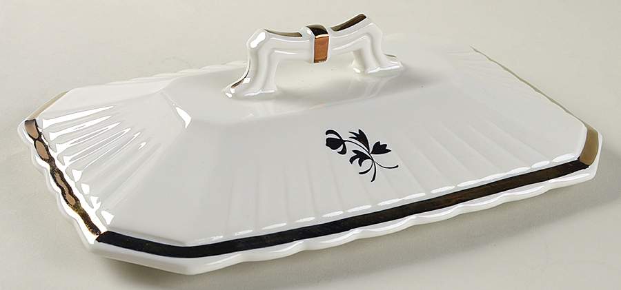 Tea Leaf Lid for Rectangular Vegetable by Red Cliff-1