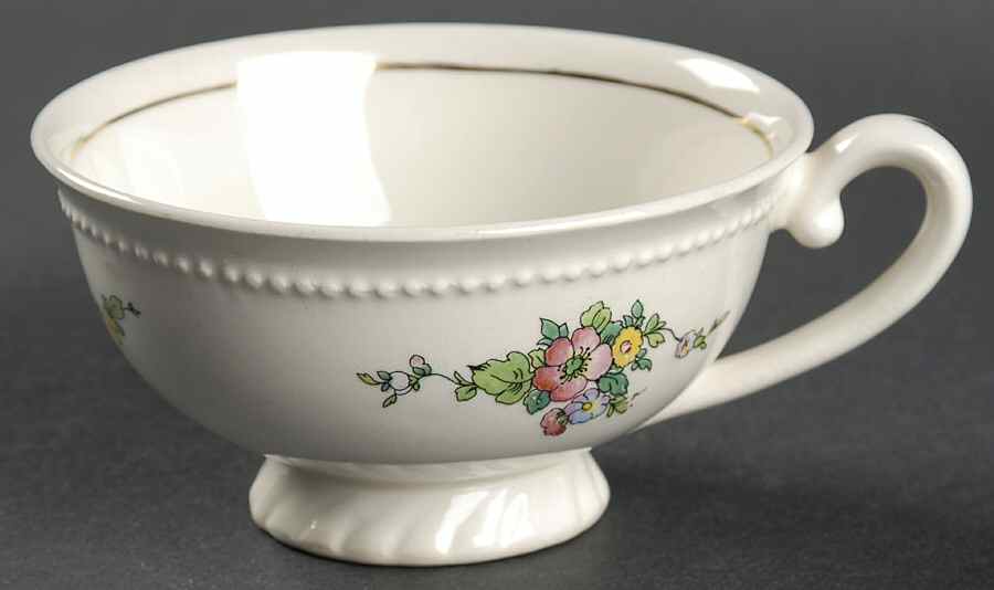 REV1 Footed Cup by Regal Vellum-1