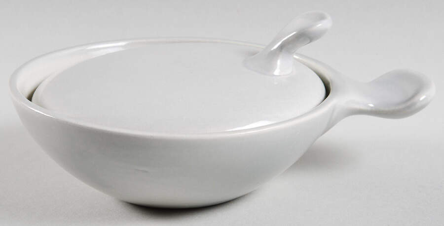 Town and Country Grey Handled Marmite & Lid by Red Wing-1