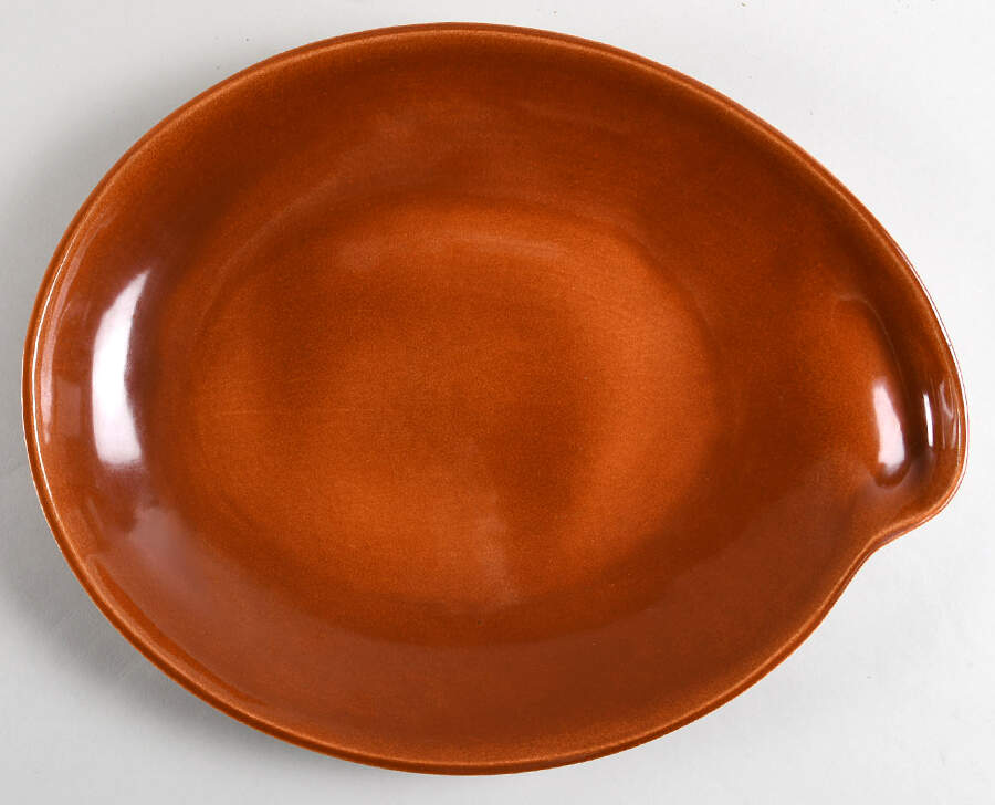 Town and Country Rust 15" Oval Serving Platter by Red Wing-1