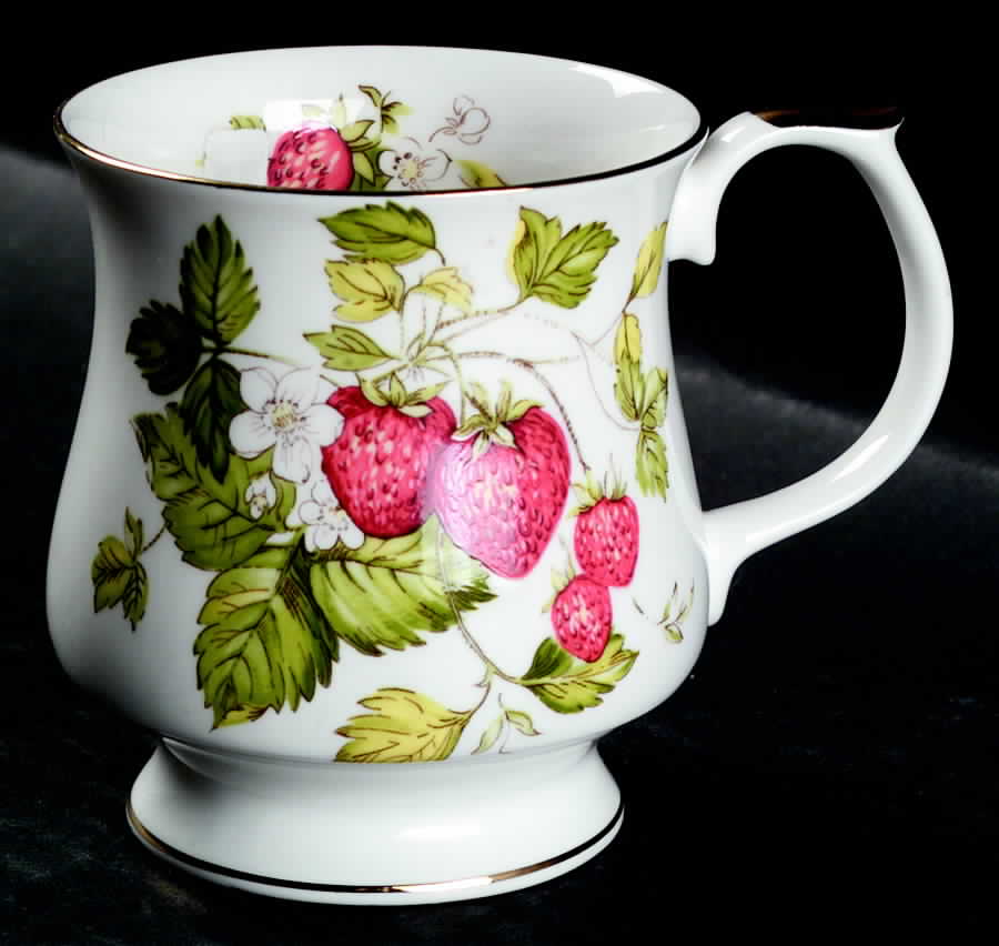 Virginia Strawberry Mug by Rosina-Queens-1