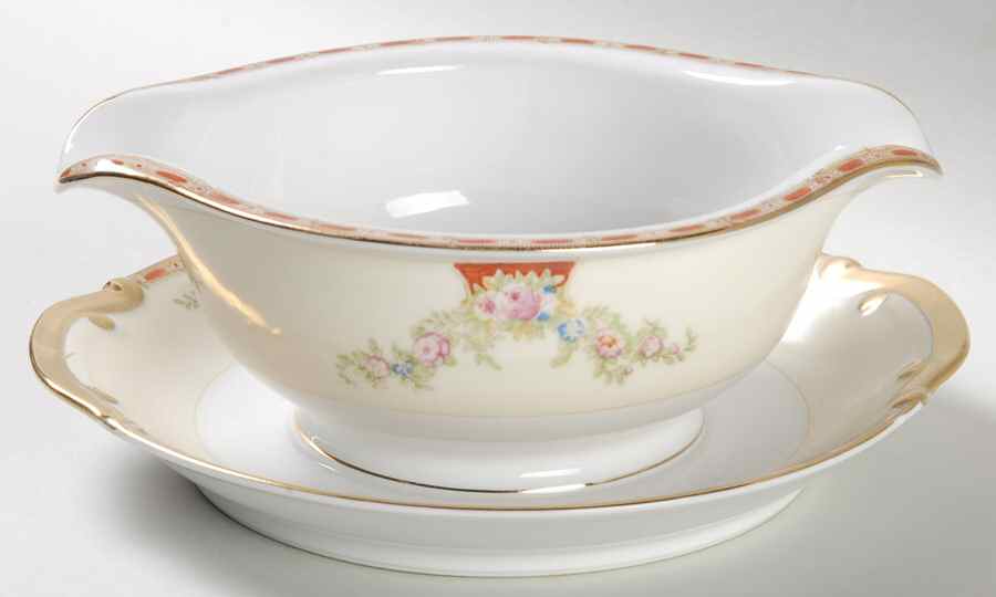 Ogden Gravy Boat with Attached Underplate by Royal Chester-1