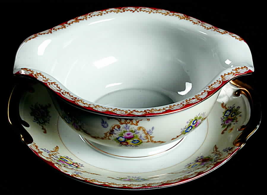 RLC6 Gravy Boat with Attached Underplate by Royal Chester-1