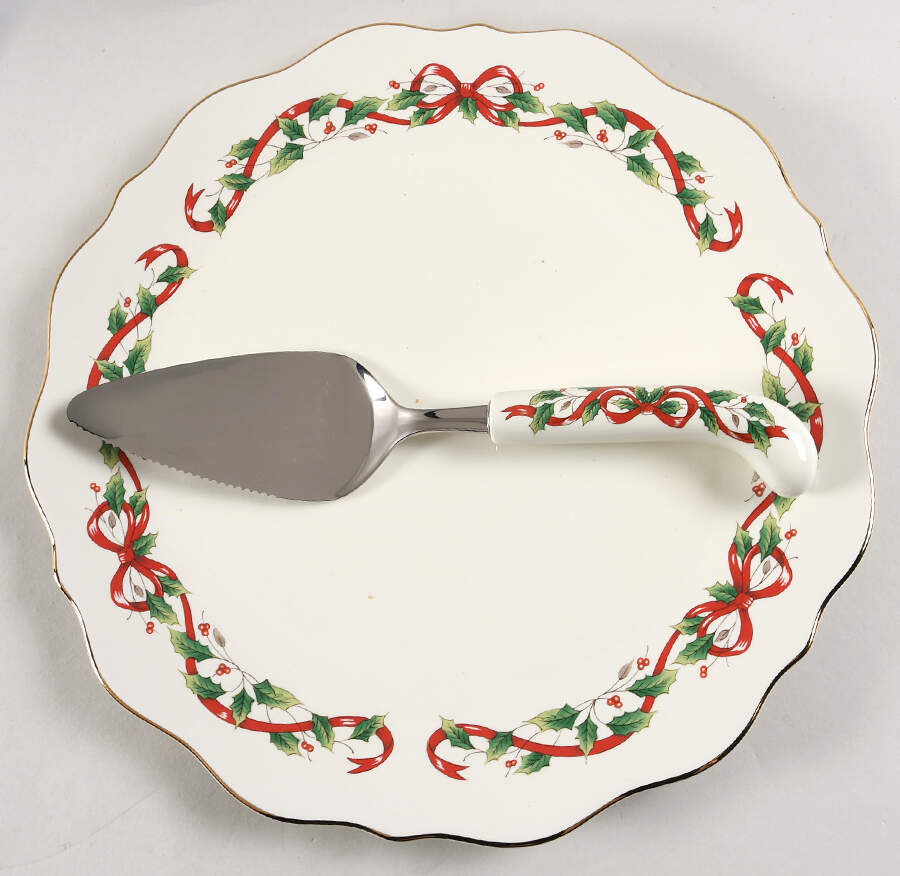 Holly Holiday Cake Plate and Server (Boxed Set) by Royal Limited-1