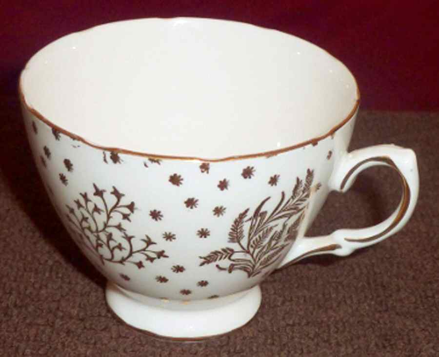 7645 Footed Cup by Royal Malvern-1