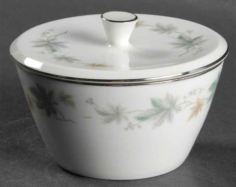 Fantasy Sugar Bowl & Lid by Rose (Japan)-1