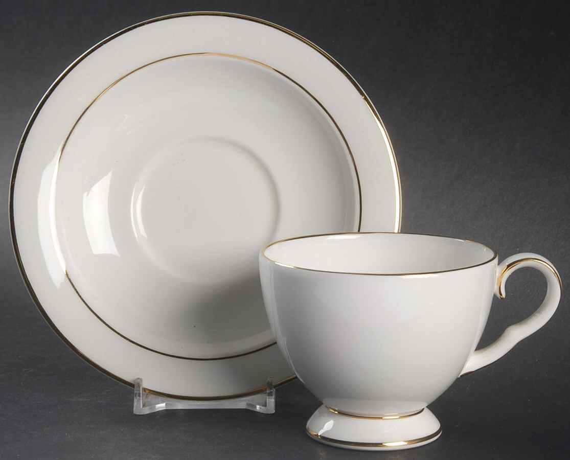 Ballerina Footed Cup & Saucer Set by Royal Albert-1