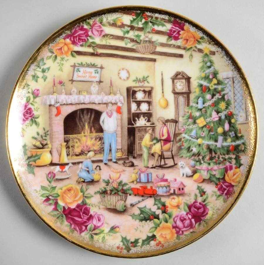 Christmas Magic Collector Plate by Royal Albert-1