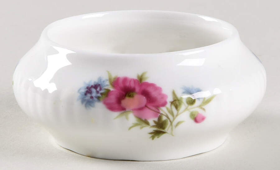 Flower of The Month (Newer, Montrose) 1" Round Box No Lid by Royal Albert-1