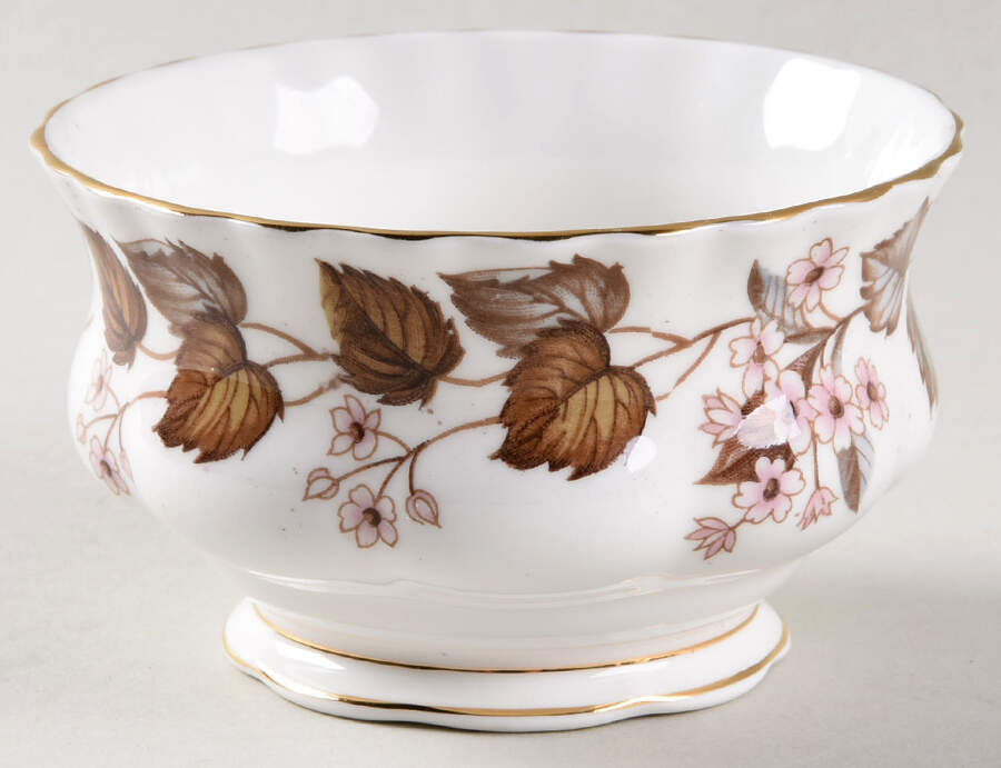 Linden Lea (Montrose) Mini Open Sugar Bowl by Royal Albert-1
