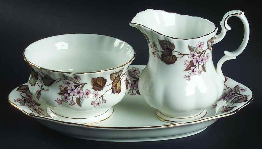 Linden Lea (Montrose) Mini Creamer & Open Sugar with Tray by Royal Albert-1