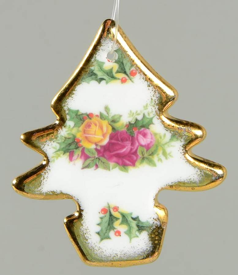 Old Country Roses Tree Shaped Ornament by Royal Albert-1