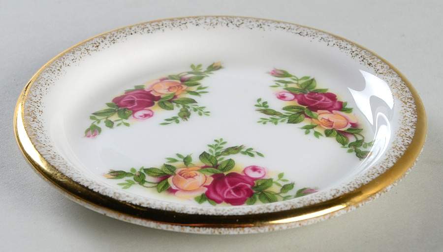 Old Country Roses Butter Pat by Royal Albert-1