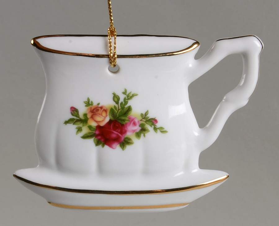 Old Country Roses Ornament by Royal Albert-1