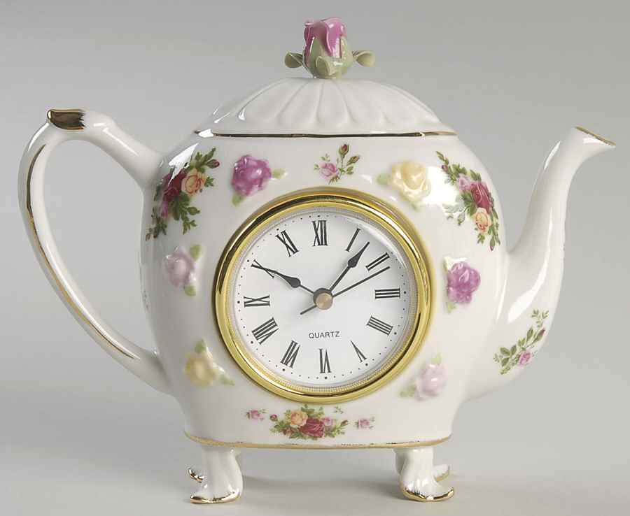 Old Country Roses Mini Teapot Clock by Royal Albert-1