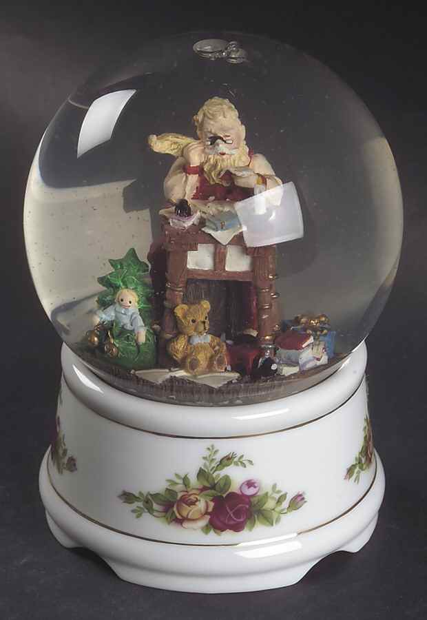Old Country Roses Snow Globe by Royal Albert-1