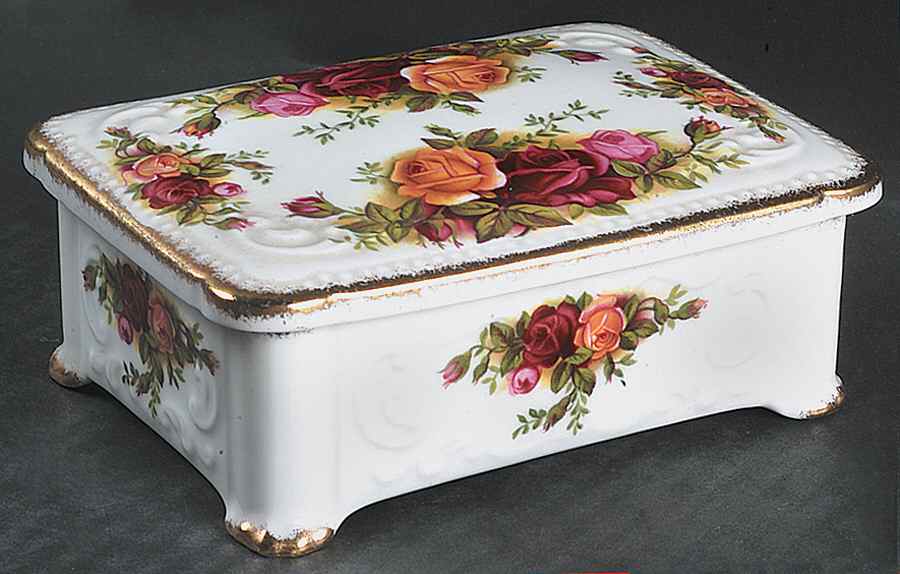 Old Country Roses Cigarette Box & Lid by Royal Albert-1