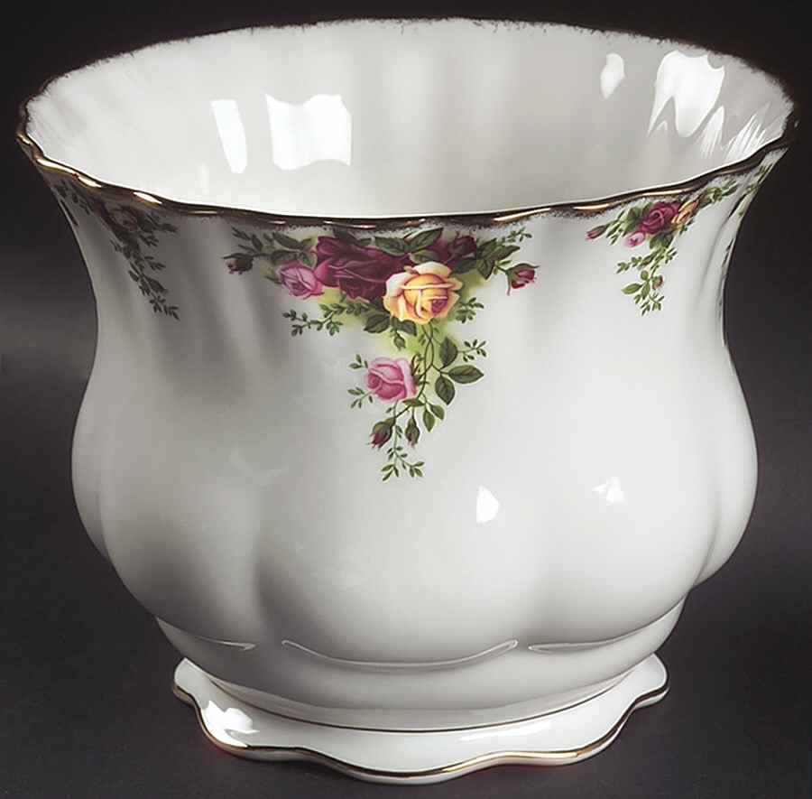 Old Country Roses Large Planter by Royal Albert-1