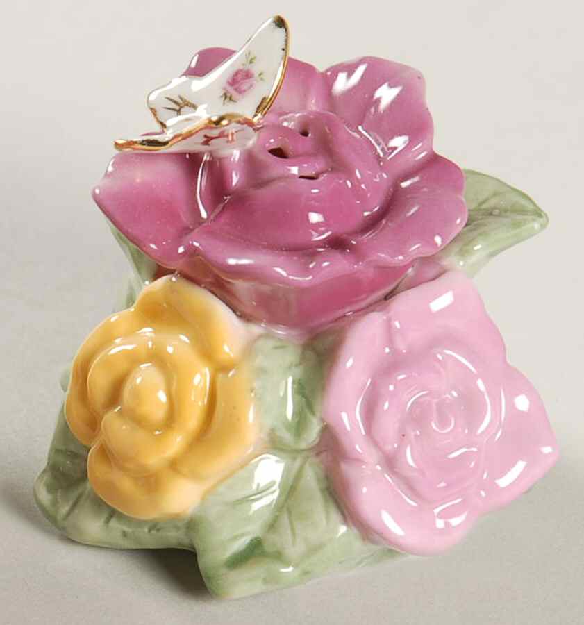 Old Country Roses Sculpted Pepper Shaker by Royal Albert-1