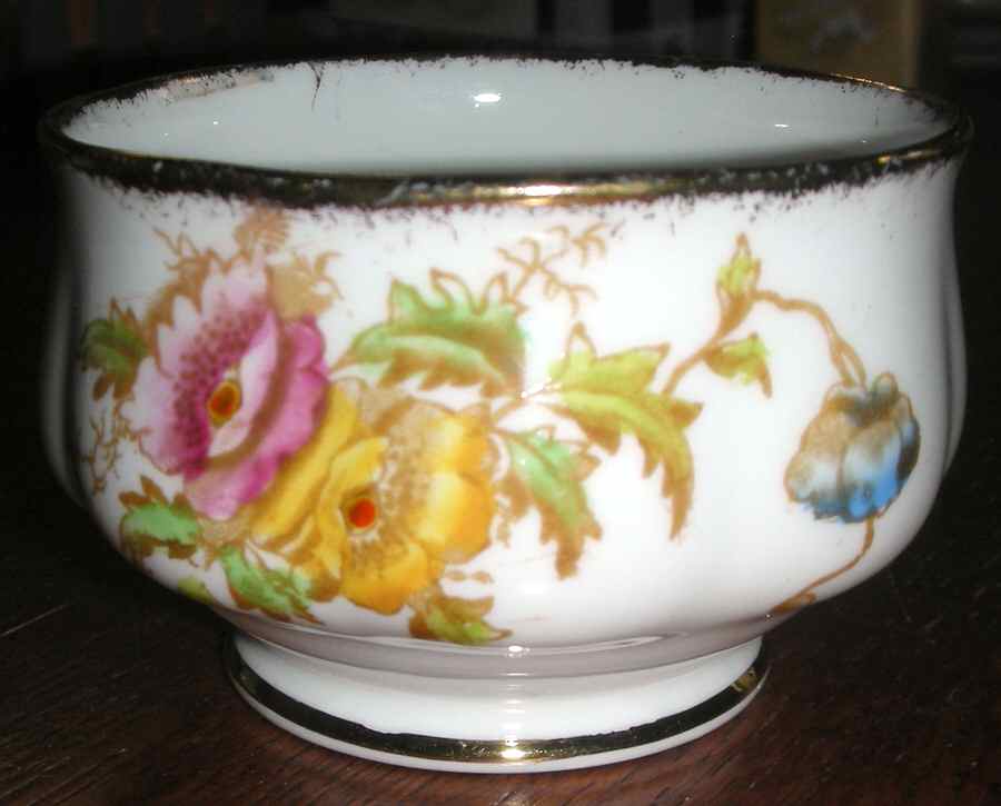 2583 Open Sugar Bowl by Royal Albert-1